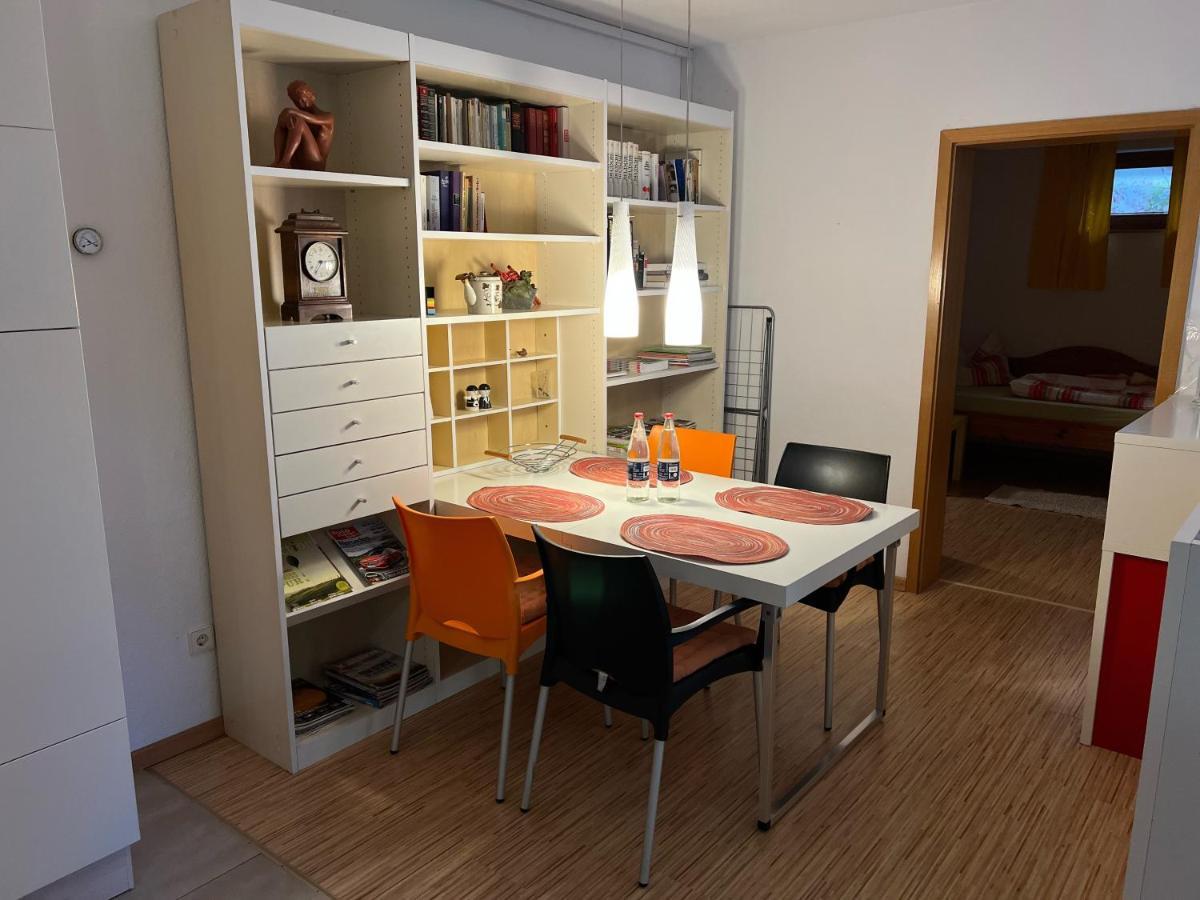Appartement Im Ahlesbrunnen Bietigheim-Bissingen Exterior foto